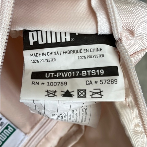 PUMA NWOT Core Pink Belt Crossbody Bag - Picture 10 of 13
